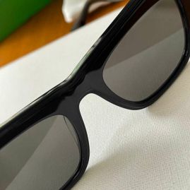 Picture of Bottega Veneta Sunglasses _SKUfw41934120fw